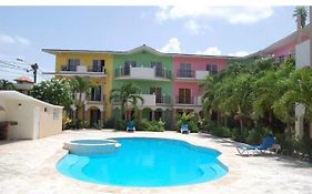 Espectacular Bzii, Bayahibe